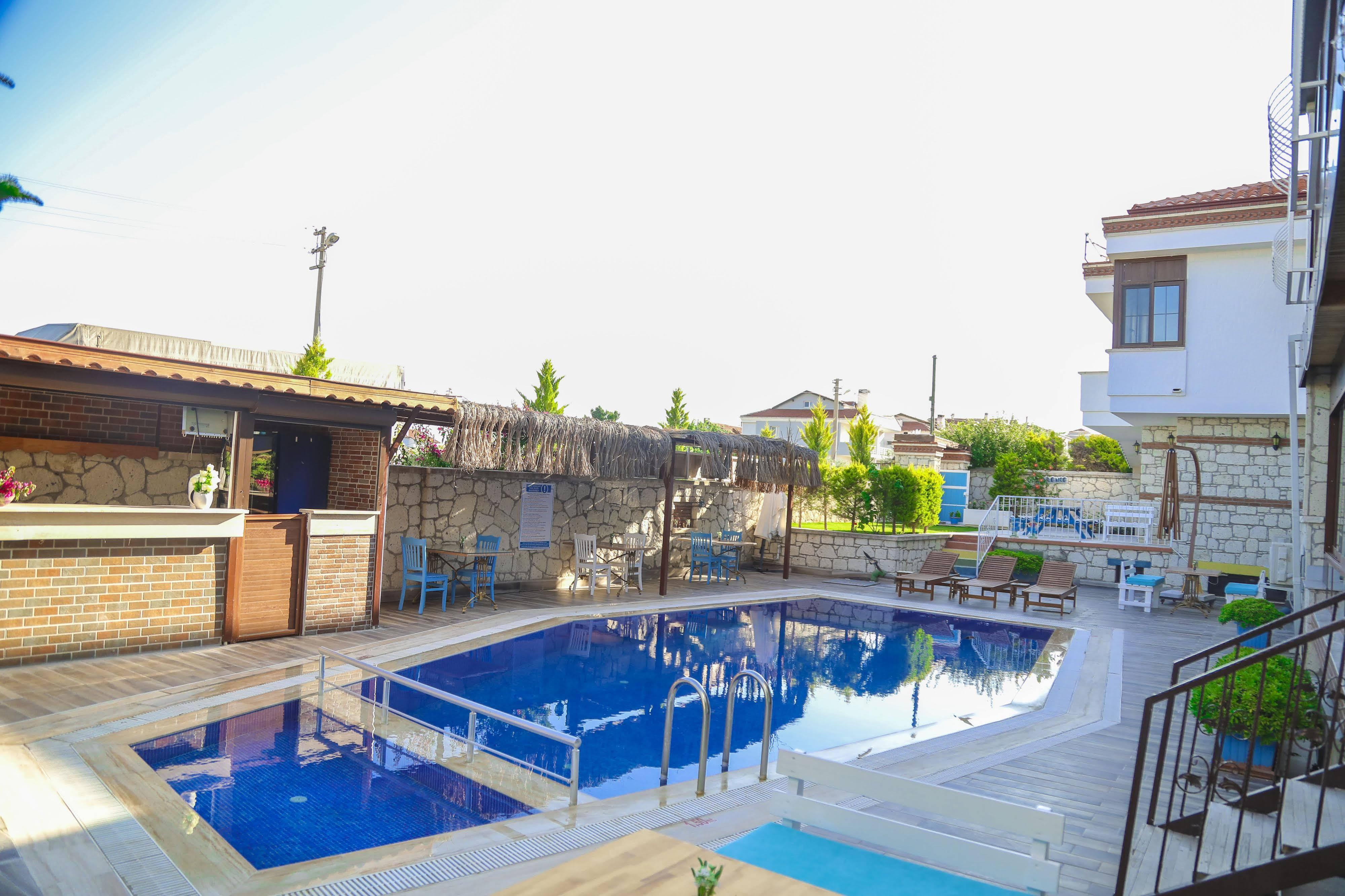 Aksu Hotel อาเลอเจอติ ภายนอก รูปภาพ
