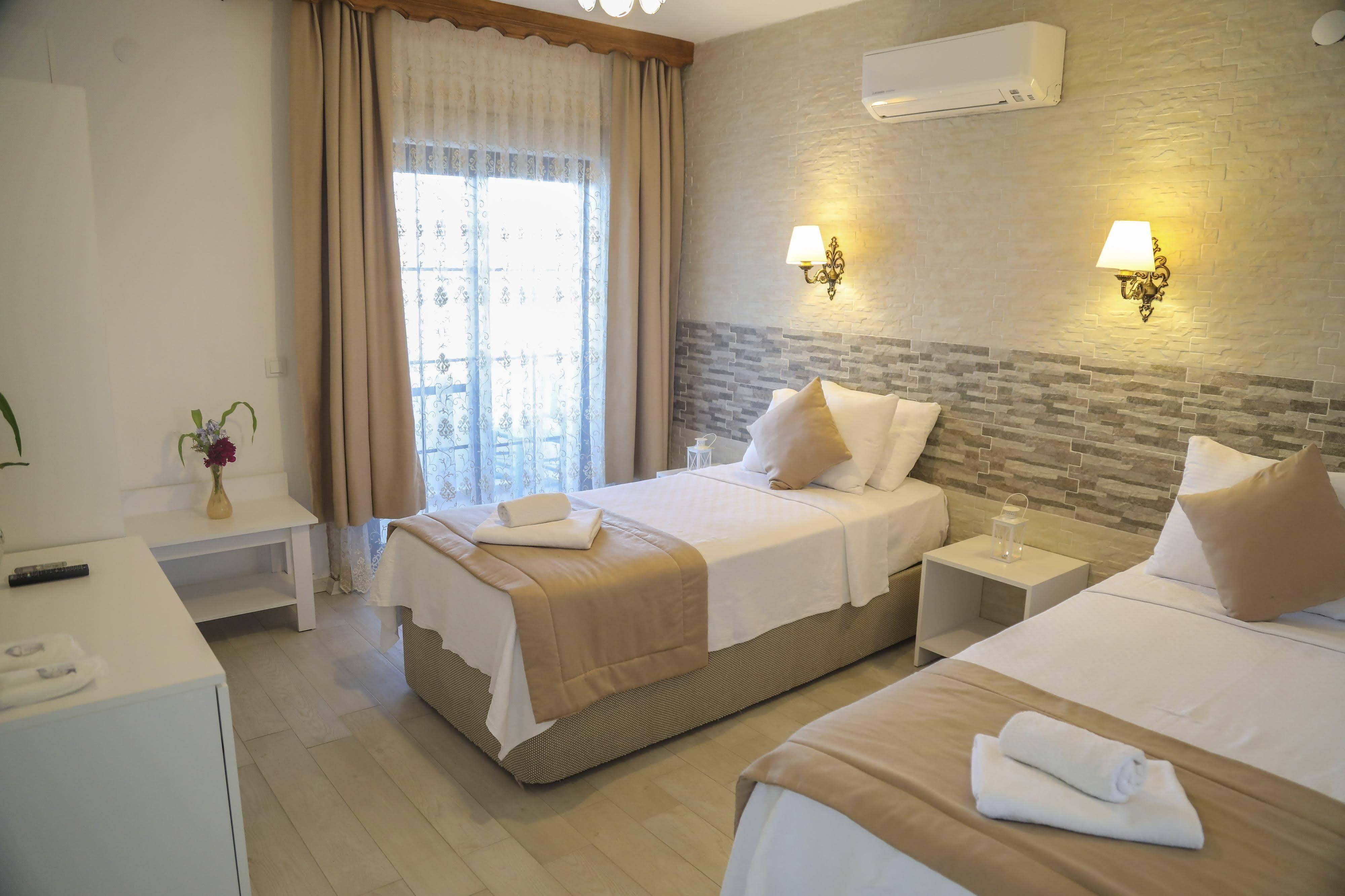 Aksu Hotel อาเลอเจอติ ภายนอก รูปภาพ