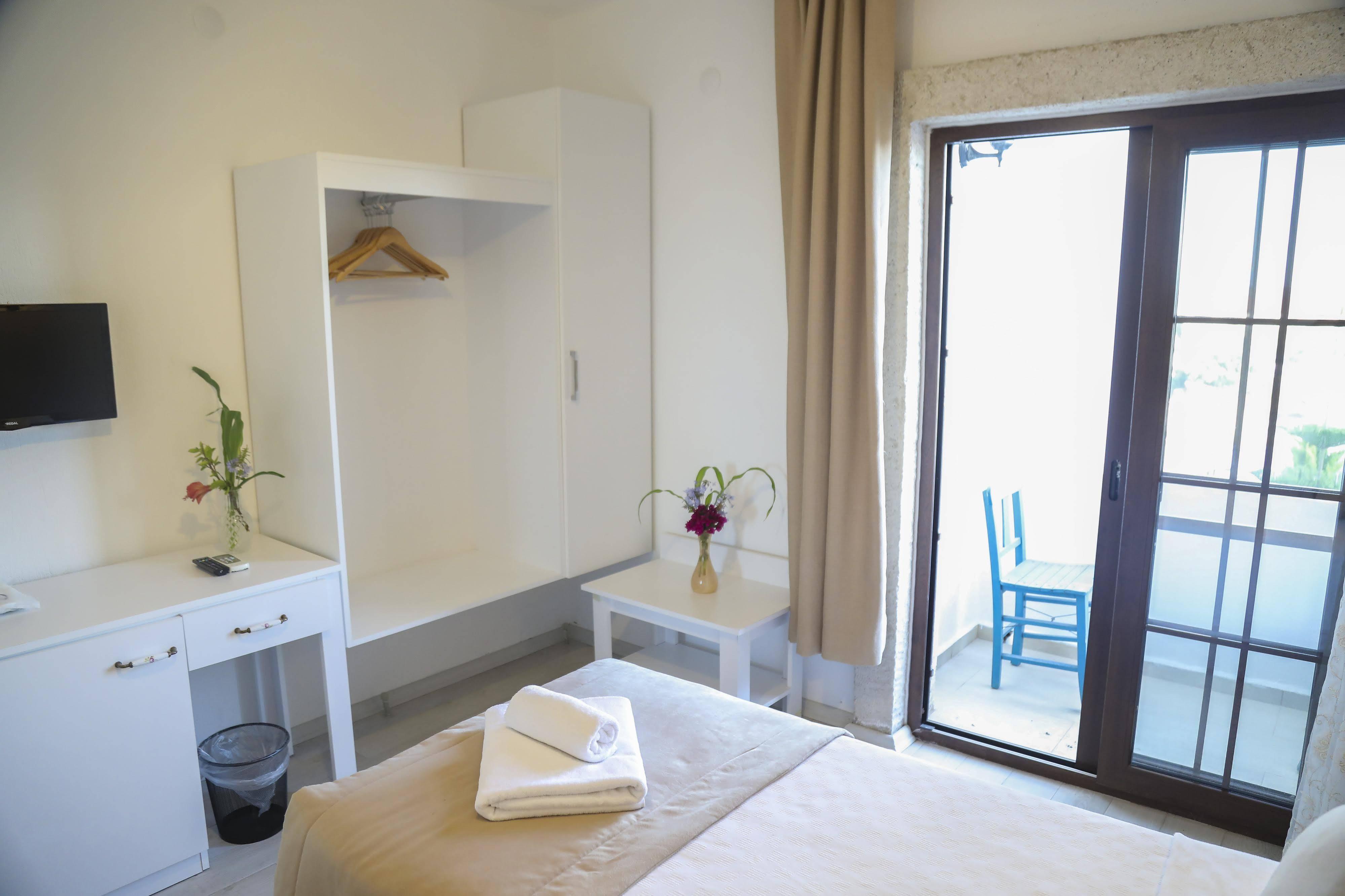 Aksu Hotel อาเลอเจอติ ภายนอก รูปภาพ